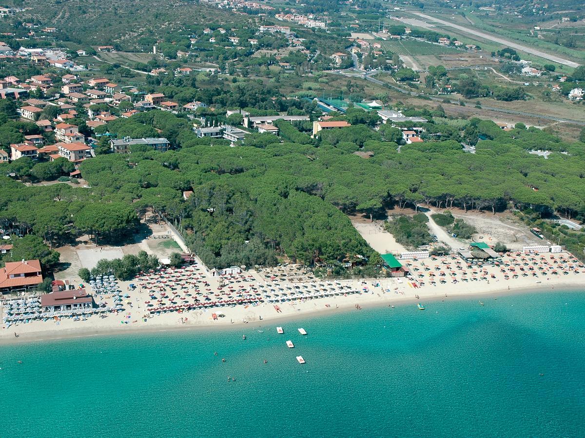 Residence Il Pavone Marina di Campo Esterno foto